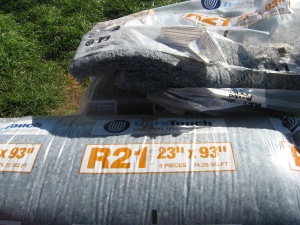 Ultratouch R21 insulation come 5 pieces to a bag each 23x93 in size.